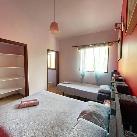 בית הארחה Lagarto Tenerife Valle de Guerra